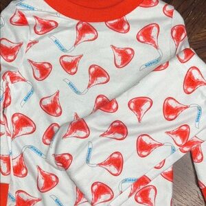 Kiss Red and White Print Top
